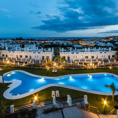 Апартаменты Penthouse In Met Jacuzzi En Zeezicht! *
