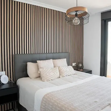 Daire Penthouse In Met Jacuzzi En Zeezicht!